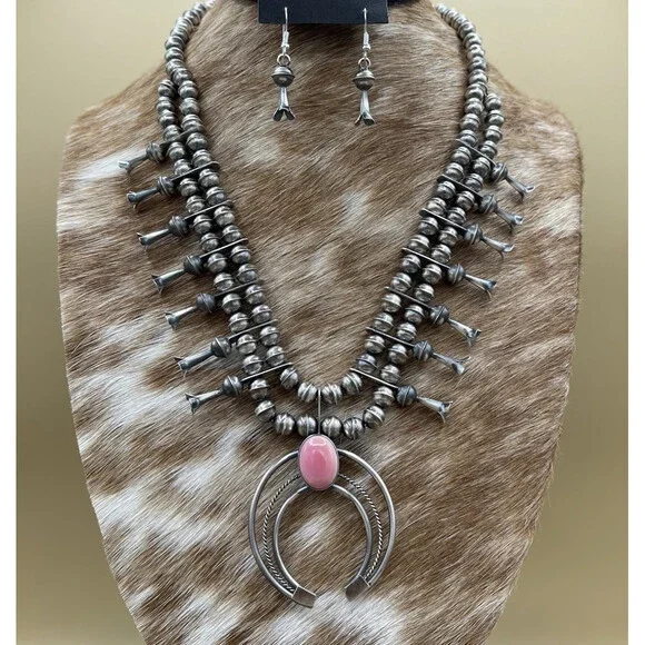 Native American Navajo Handmade Sterling Silver Pink Conch Squash Blossom 18” - Picture 1 of 8